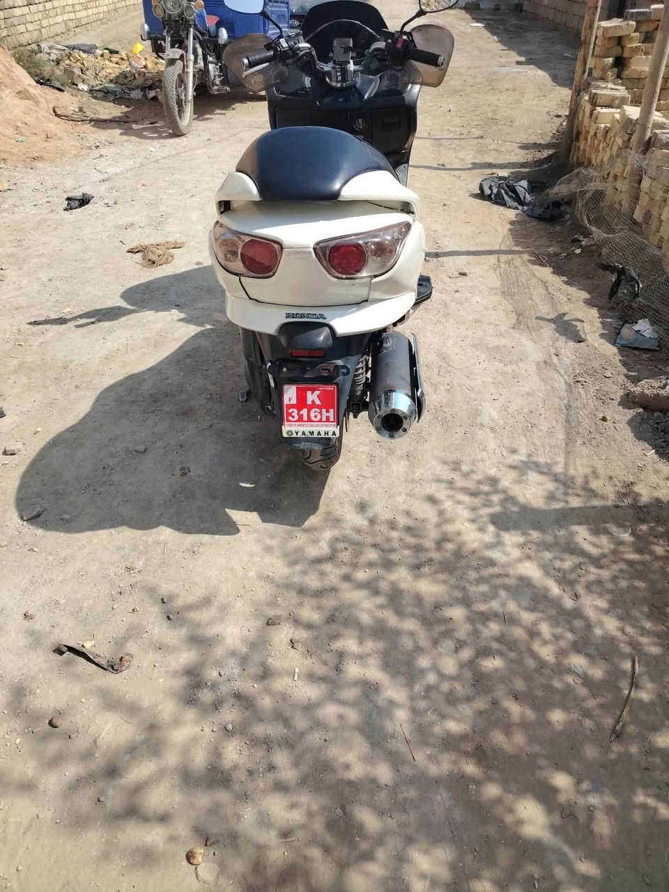 فورزه ٠٩  كرستال نهضه ومعدل اوراق كامله لا بخار ولا تنقيص بيع او مراوس سعر ٧٥٠ وبي مجال مكان ديوانيه دغاره
