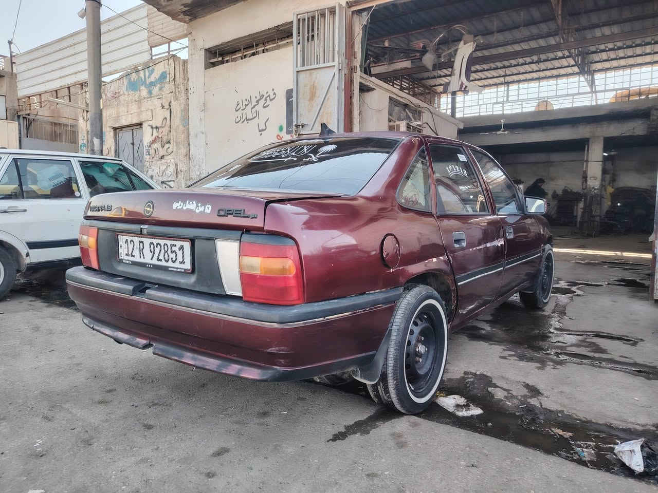 حجم ١٨ الأصلي سنوية وأرقام جدد داخلها حلو سيارة شغل واطلع كلش حلوة فقط يعوزها صبغ عنوان حي التنك ***********؛؛؛؛؛؛؛؛ *********** سعر 30
