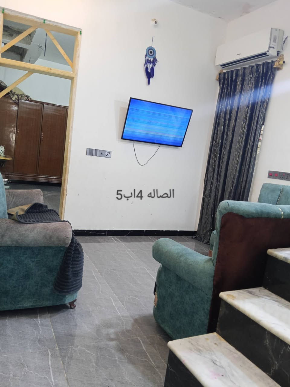بيت 100متر طابق ونص صبابه ميلاد حولي منطقة ال70الف السعر 85 اتصال ***********@
