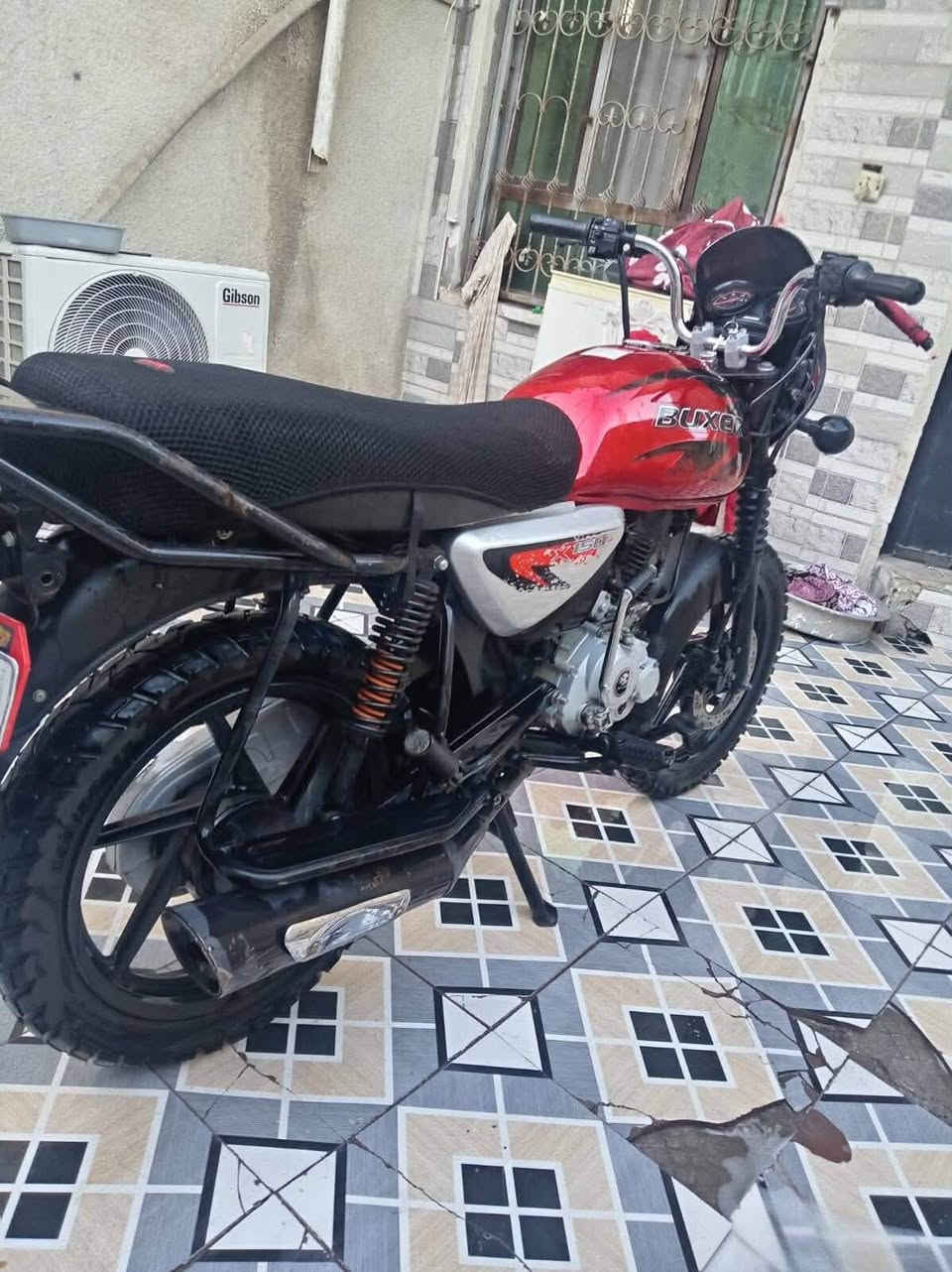 بوكسر موديل 2023 مرقم بغداد مكينه خير من الله الدراجة نضيفه كلش سعر 1850 مستعجل على بيعتها مكاني بغداد ***********
