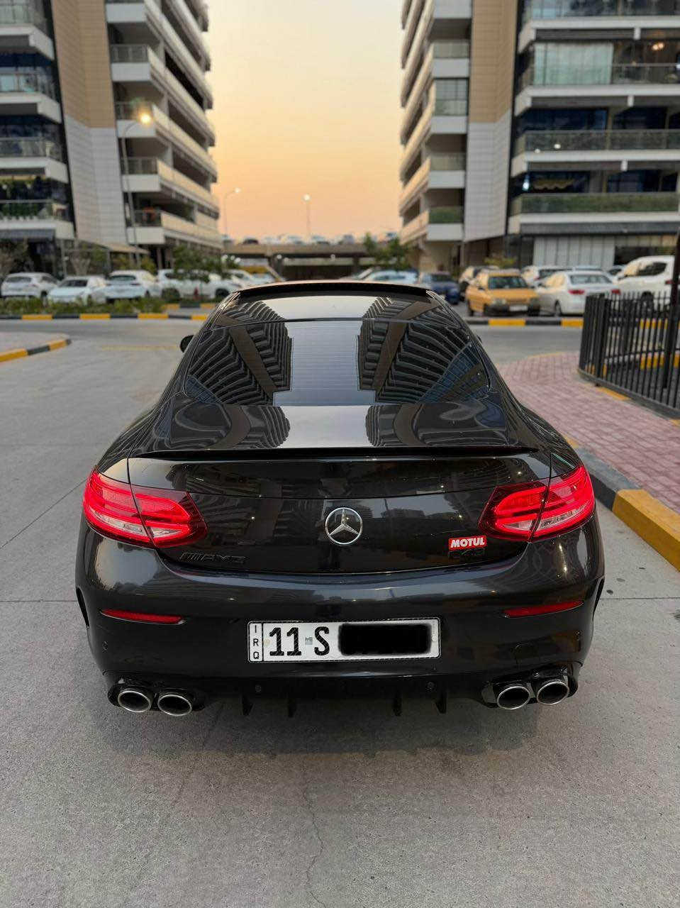 سعر 255 ورقة و مااتصور اكو بهل السعر بكل العراق سعر مال بيع 

مرسيدس c43 amg 🚀 2021 
صاروخ الارض 3000 توين تربو 
AMG اصل من الشركه بانوراما بصمه أبواب ستيرن G داخل احمر صندوك كهرباء 
لايتات مالتي بيم
سستم سماعات برومستر كيجات دجتال متغير داخل الوان ٦٤ لون اصل

ماشيه 48 الف جديده فوك ما تتخيل 
كير و محرك كلها بشرط ما مفتوح و بدون اي خلل - تخم تاير جديد اصلي 
السيارة بيها 3 قطع صبغ بدون دواخل حادث سطحي وجدا خفيف 
عنواني المنصور بوابه العراق 
رقمها بغداد باسمي السياره صفر مسج
 *********** بغداد, العراق
