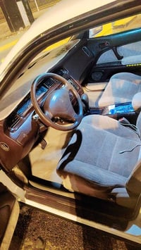للبيع 07814426163