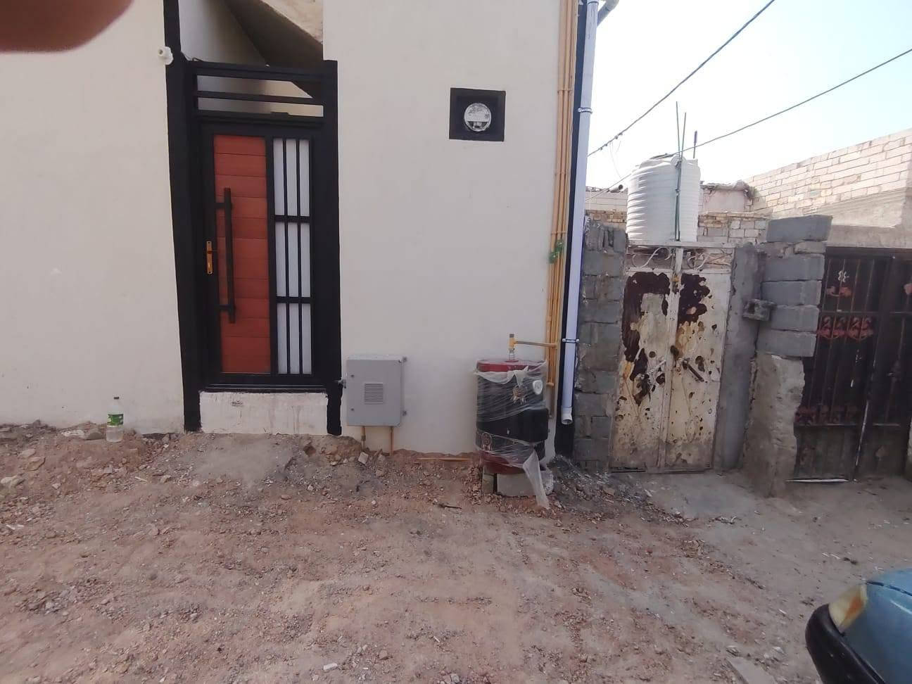 ٦٠ م للبيع كرنكريت اساس وسقف غرفتين ومطبخ  وسطح وتشاريف العنوان النجف الاشرف الحي الرحمة قرب مطعم ثابت السعر ب ٣١ مليون
***********
٦٠ م للبيع كرنكريت اساس وسقف غرفتين ومطبخ  وسطح وتشاريف العنوان النجف الاشرف الحي الرحمة قرب مطعم ثابت السعر ب ٣١ مليون
