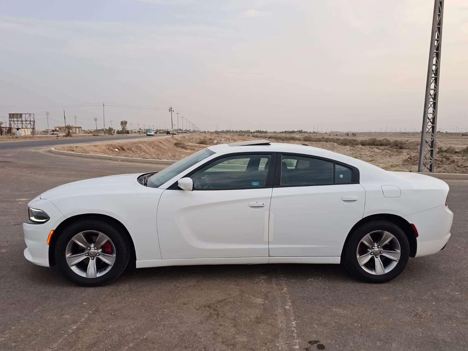 Charger Rallye plus
جارجر موديل 2017
رقم اربيل دولي بسمي
وارد كندي  كفاله عامه 
عدا بيه بي دي آر مكانين فقط
مكينه كير كفاله شرط ع وضع الشركه
تخم تاير صار اسبوع شاده
المسافة المقطوعة 100
حجم المحرك 3600
مواصفات 
فتحه
رادار  
شفتات استيرن
دماااام الباين
داخل اسود
كامره خلفيه
 مصابيح امامية زنون مع بلوجكتر LED .
ويل قياس 18
شاشه كبيرة مع نظام ملاحة نفكيشن GPS .
 مقاعد أمامية كهربائية
مقاعد أمامية  وتدفئة .
 تشغيل عن بعد . .
 محدد سرعة . .
 كاميرا خلفية دوارة.
حساس خلفي
 مرايا  ترحيب متحسسة للاضاءة
دخول ذكي بصمة
السياره جديده جداً وبالكاااارتون
للاستفسار***********
مكان السيارة بابل

