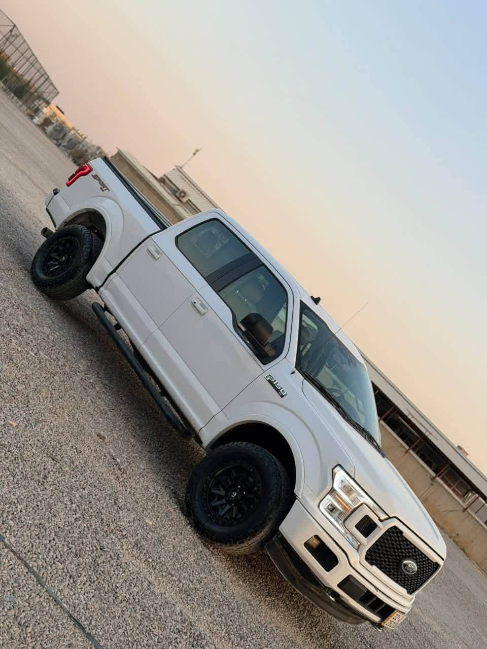 Ford f150 2020 XLT
فورد f150 xlt

مواسه فات 

كوشن كاره با

شاشه گه وره

كودي ده رگا

ده بل اكسل 4*4

حاسه کامیرا

دەرگا درێژی بۆدی کورت

6 بستن ٢.٧ توربو

ایرباک سوکان و شانی تەقیە دەشبولی نەتەقیە

به صمه شه خال

گيرو مه كينه ي به شه رت نه كراوه ته وه

سۆنەرەکەیشم داناوە

شوێن هەولێر

سعر ١٩٧$ مەجال

*********** واتساب و فایبر
