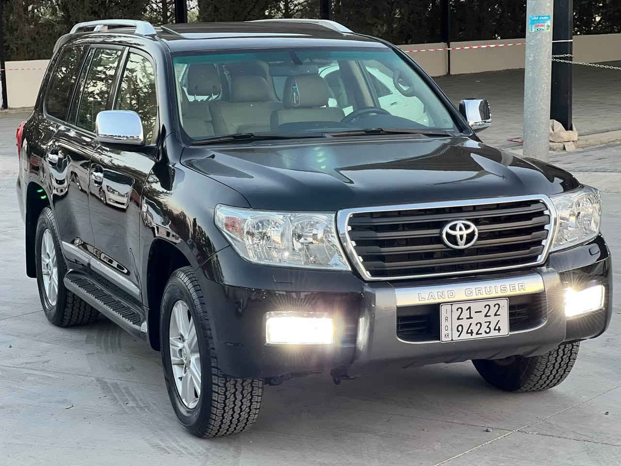 وەنەوشە ٢٠٠٨ علوج دوبەی

VXR 4.7
فول مواسەفات 
ناو جڵد
ناو زەرد
سڵاید
ئۆتۆماتیک
کامل پەمپ لەسەر ساخی بیلاد ڕەشە

قفڵ قفڵی ١٦٣ گەڵا

***********
