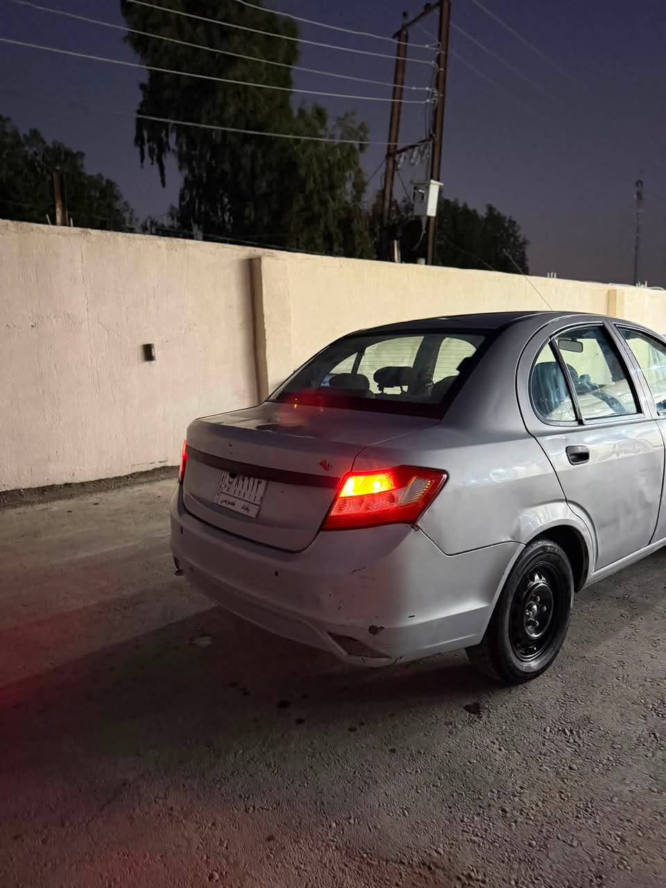 السلام وعليكم
ساينا 2019 
سيارة حلوة صح بيها ملاحظات بسيطة 
تبريد منظومة جديدة 
باتري جديد
تخم تاير جديد 
كير و محرك نضاف 
صدر نضيف  سنوية ساقطة بشهر 11 

*********** واتس 
***********
