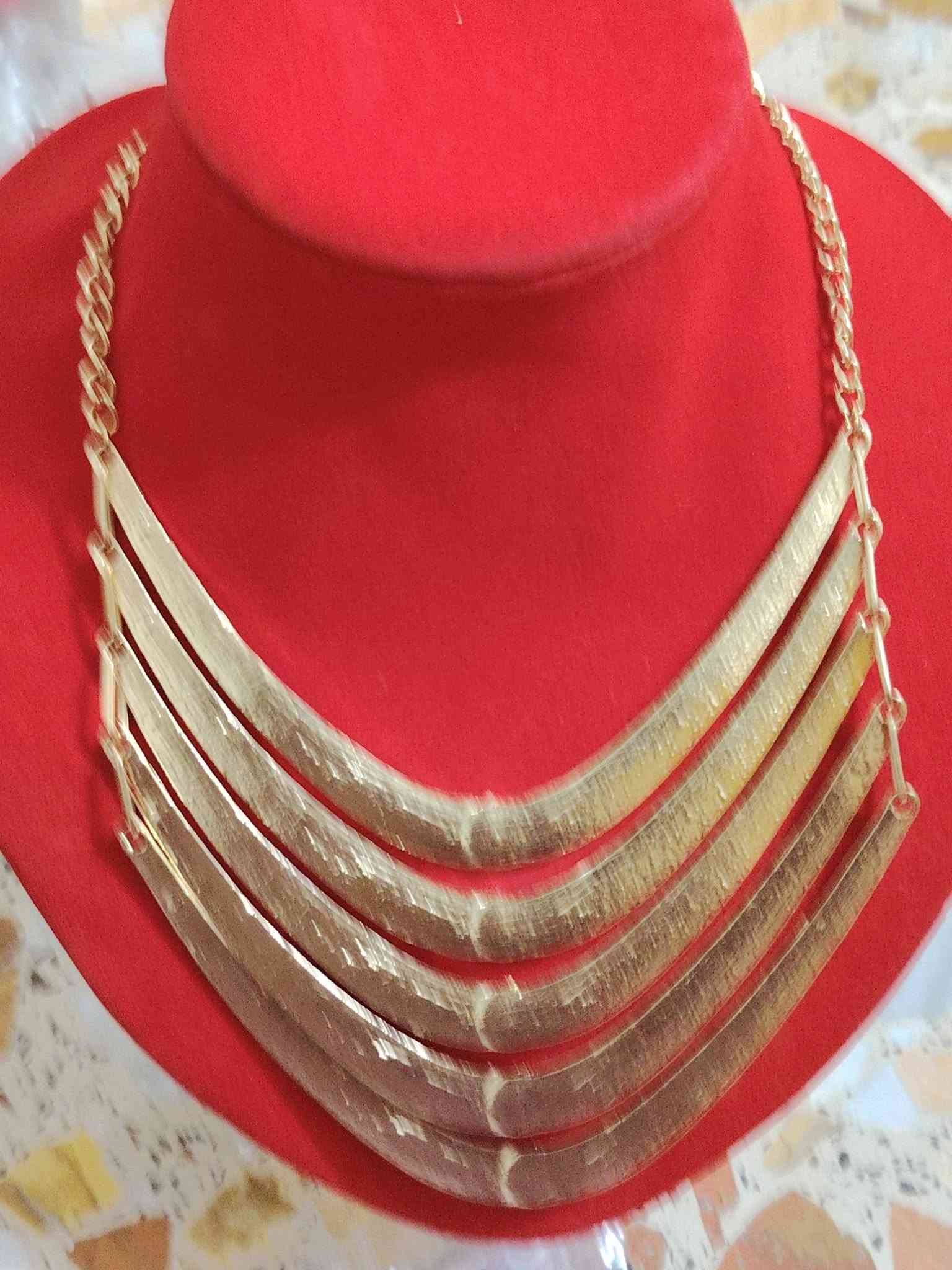 إكسسوارات • إشارة
