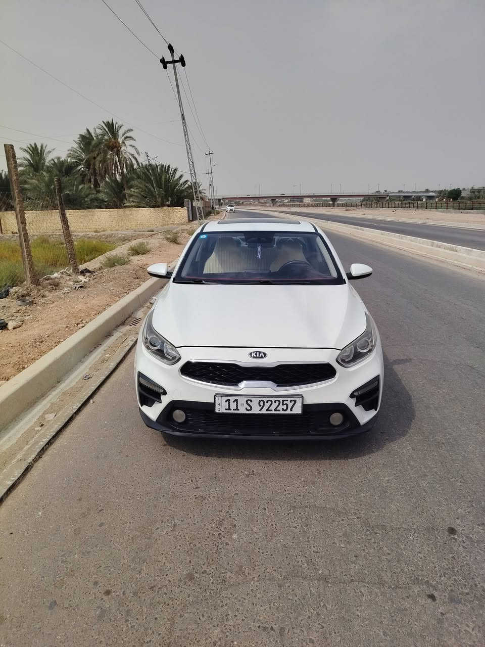 السلام عليكم سيراتو موديل 20 رقم بغداد باسمي فول مو هذا البصمه بها جامله وبنيت اصليات سياره مال جناي تخم تاير تبريد حداديه خير من الله***********
