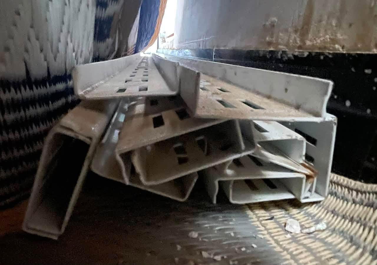 رفوف جدارية 60 متر جديد السعر 650 واتساب ***********
