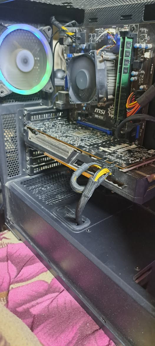 كيس تجميعه كوراي 5 جيل رابع

المعالج  Intel Core i4-4590

الرام -  ddr3 16 gb 

المذربورد  asus b85

الهارد    - ssd 120 hdd 500

كرت الشاشة  Sapphire  R9 390 8GB DDR5

البورسبلاي thermaltake 700w 

سعر الكيس  175 الف 

الكيس بي 25 لعبة

رقمي ***********

بغداد لا يوجد توصيل
