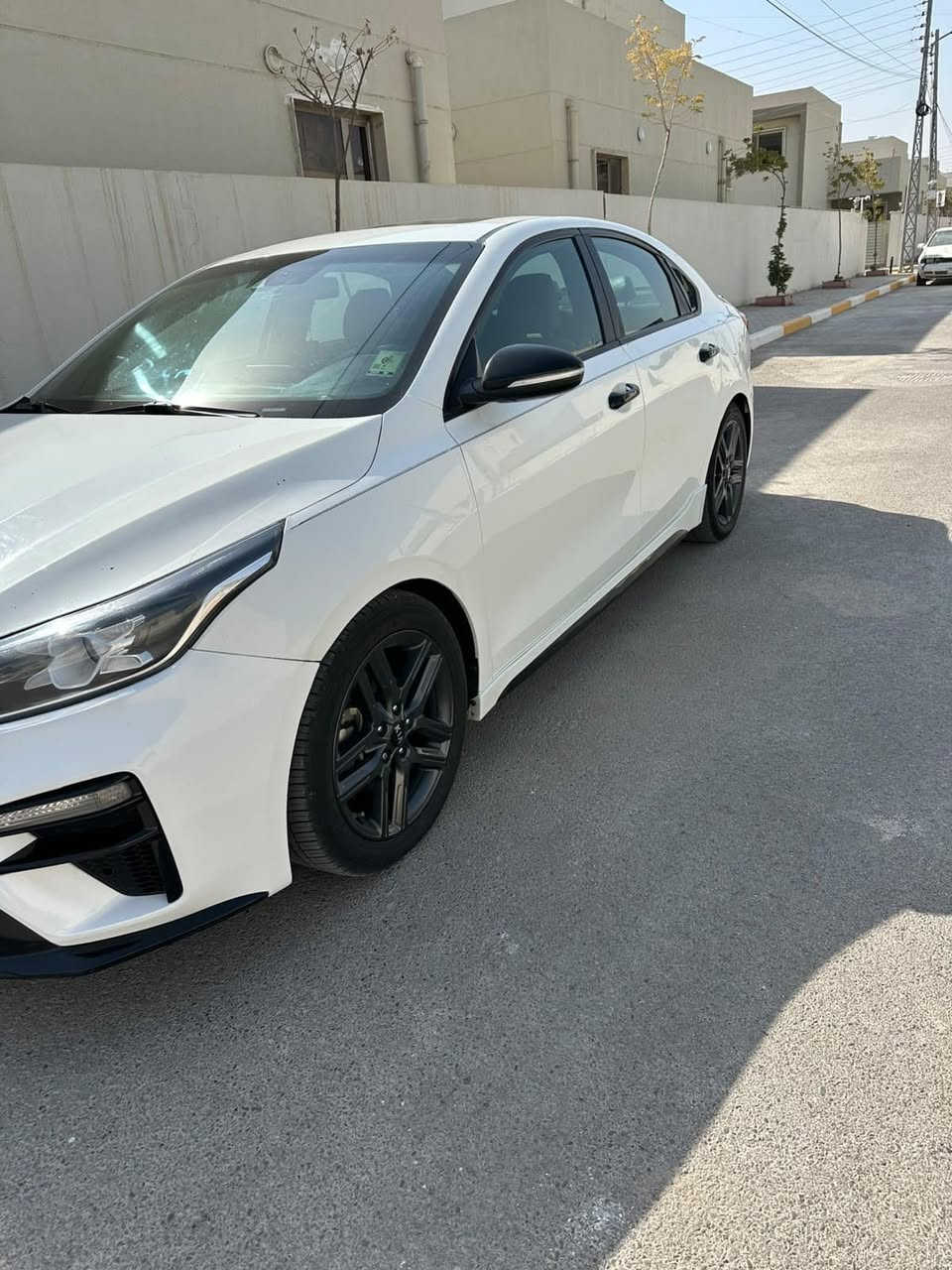 كيا فورتي 2020 امريكي GT 
فول مواصفات واحد على واحد 
2000 دوش كير AT المرغوب 
حادثها موضح بالصور جاملغ وبنيد 
بدون شاصي بدون دواخل بدون لغد فقط ايرباك ستيرن 
سنويه تحويل مباشر 
اتصل على الرقم واتس متوفر +964 784 357 8784
مكان السياره بغداد السعر 130 وبيها مجال
( مكلف بالنشر )

نص مكتوب في الصور:
- bid.cars Archival offers of this model
- bid.cars
- ers of this model