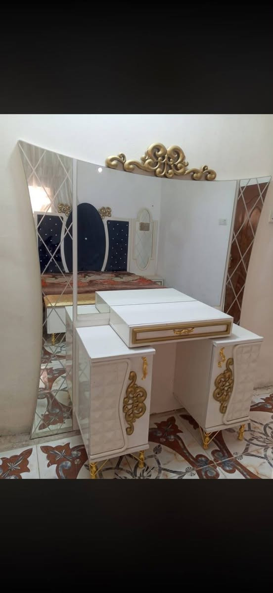 السلام عليكم ورحمه الله وبركاته ‏‪
#غرفة_مودرن_أيطالي ثقيل للبيع

المكان / المحاويل 

للتواصل خاص او على الرقم/‏
‪***********‬‏
