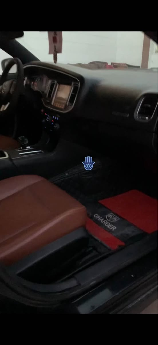السلام عليكم جارجر 3600 مديل 12 خليجي كير طايره شاشة جبيره داخل عسلي بيه حادث متجاية ونصبغت عام بدون شواصي ولغود السيارة جاهزه للاخير كير مكينة مكفولات حدادية خلفية ستوني ناكثه سياره متخسره عليه قبل يوم غلفتها طافي رقم اربيل مميز بأسم عربي تريد مداور او وكالة السعر117 وبيه مجال تواصل واتساب غير متواجد ع فيس *********** النجف, العراق
