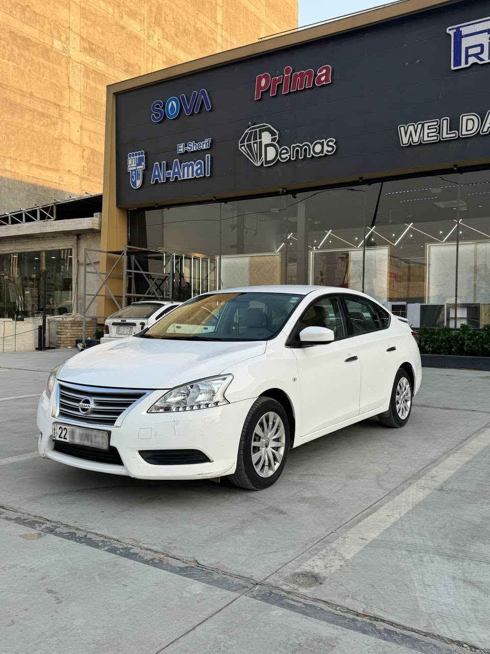 نيسان سينترا خليجي موديل 2020 رقم اربيل دولي تحويل مباشر ✅️
( كير . محرك . تبريد . تدفئه . صدر . تايرات ... السياره جاهزه ونظيفه بدون اي نقص ) 
حساسات خلفيه . قطعتين تبريد 
↖️ مكفوله من الضربه والصبغ فقط بارد قليل بدايه الجاملغ الامامي ↗️
السعر < 116 > وبيها مجال بسيط .
مكان السياره بغداد العامريه .
للاستفسار ( *********** ) بغداد, العراق

