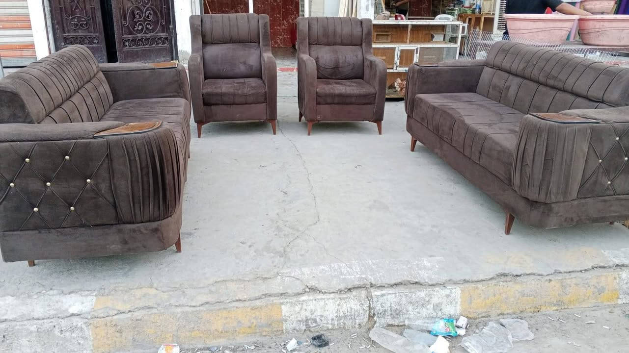 8 مقاعد 190 بلوك بلعبيدي ***********
