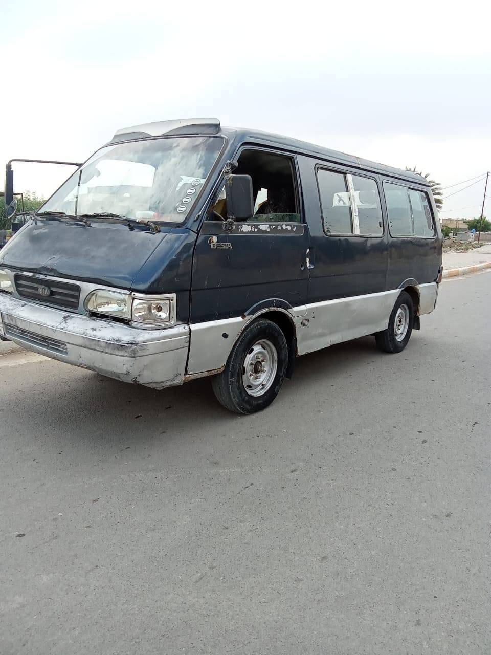 سلام عليكم
كيه بسته للبيع 
موديل 95 رقم بغداد الماني 
سنويه لل28 راعيها بل فلوجه بس ضيعته ابيع واقع حال اتكفل سرقه وعشاير 
كير اكسل كفاله محرك جديد بس نسمه بخار 
مشط نضيف باور نضيف بس. البوري طاك 
كهربائيّات كله شغاله عل بلاد غرفتها حلوه سياره مال عيشه وكبل للشارع سعرها 22 وبيها مجال بسيط مكاني بغداد التاجي ***********//*********** شراي يخابرني وبخدمته
