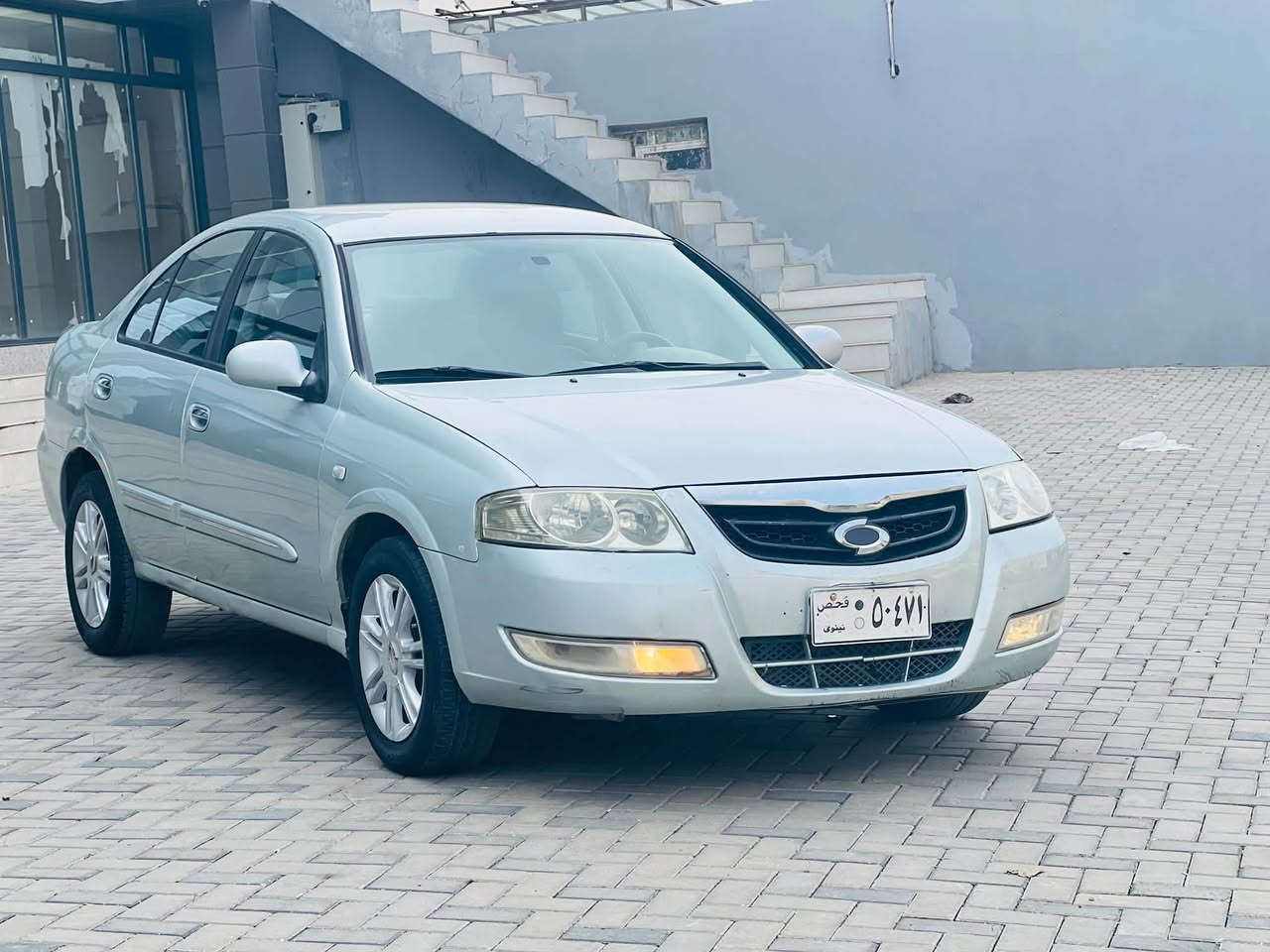 ٢٠٠٦ • بدون أوراق • خربان