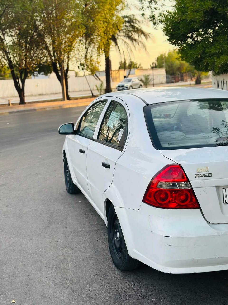 سلام عليكم افيو خليجيه مال شركه مكينه مفتوح كير مكينه صدر تخم تاير تبريد كله جاهز ترايك وين يعجبك بيه صبغ جاملغ مامي اثر شخط وبيه داير خلفي سياره اي نقص مابيه سعر 60وبيه مجال بصيط مكان سياره بغداد حي جهاد ***********
