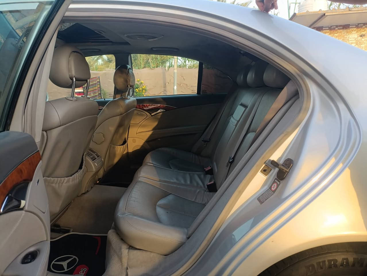 ياالله
جمعه مباركه على الجميع أن شاءالله 🤍. السعر 115 
للبيع مارسدس ام عيون W211     نقصها فقط ABS مشتغل عندي 
مكفوله كفاله عامه فقط جاملغ امامي جهت العبري مصبوغ 
موديل 2003 
محرك 320 V6
كير ومحرك كفاله
كير وضعيتين W/S
تبريد شغال ثلج 
حداديه امامي خلفي جديد 
تخم تاير جديد 
مروحه كهربائيه جديده 
باتري جديد 
جام البلادي 
ويل كب 5
 كهربائيات كلها شغاله 
سلايت شغال 
تجوات كهربائي قلاب
كشنات كهربائي 
اشاير ترحيب عن بعد 
شاشه وكامره خلفي 
حساسات خلفيه واماميه شغال 
مثبت سرعه 
رقم بغداد تحويل ثاني يوم 
مكان سياره بابل شوملي 
رقم الاتصال ‏‪***********‬‏
بي واتساب
