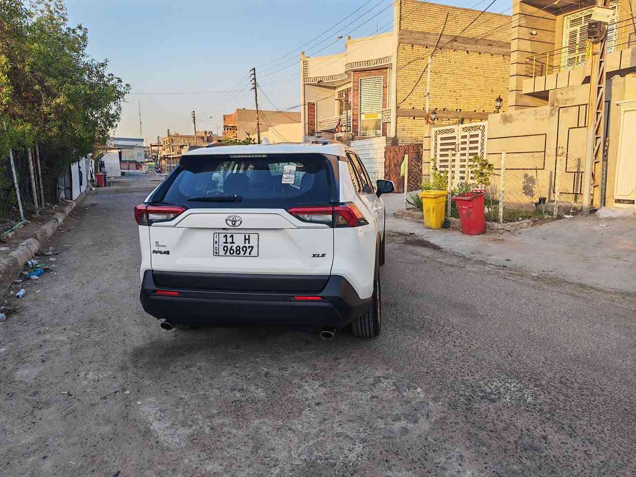 السلام عليكم
راف فور موديل 2019
رقم بغداد الجديد
سنوية لغاية 2030
فئة XLE محرك 2500
السيارة ماشية 37 ميل
رادارات امامي خلفي وجوانب
نظام eco و sport و عادي
  السياره بنزين فقط والسيارة وارد أمريكي والصنع ياباني اصلي السيارة بيه تبديل بابين وطرف الجاملغ الأمامي مصلح وبيه رصعتين صغار بالصندوق وباب السايق
السعر 205 وبيه مجال بسيط

لاستفسار على الخاص او الاتصال بالرقم أدناه
***********
