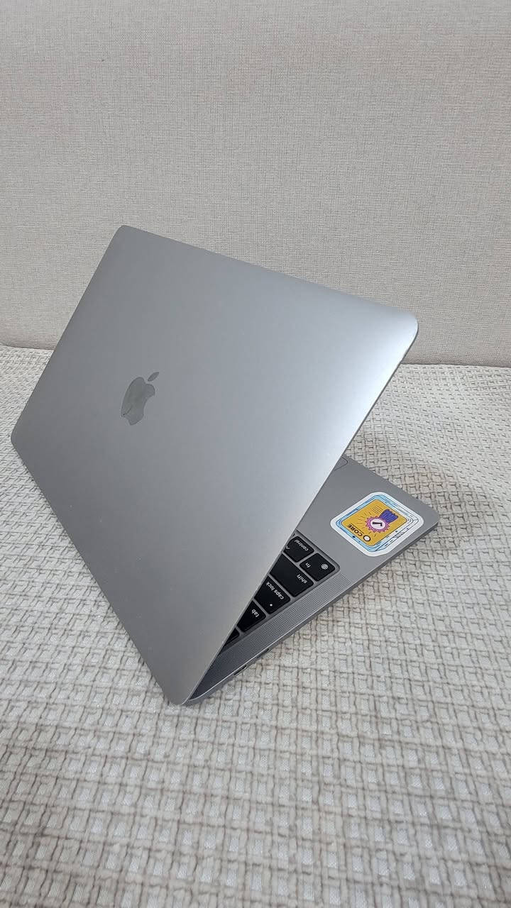 Macbook pro 13 inch m2
للبيع

‏MacBook Pro 13-inch, M2

CPU: Apple M2 chip

Ram: 8 GB 

Cycle count: 150

Touch bar 

Touch ID

السعر :  ١،٠٠٠،٠٠٠

يوجد توصيل

*********** واتساب
