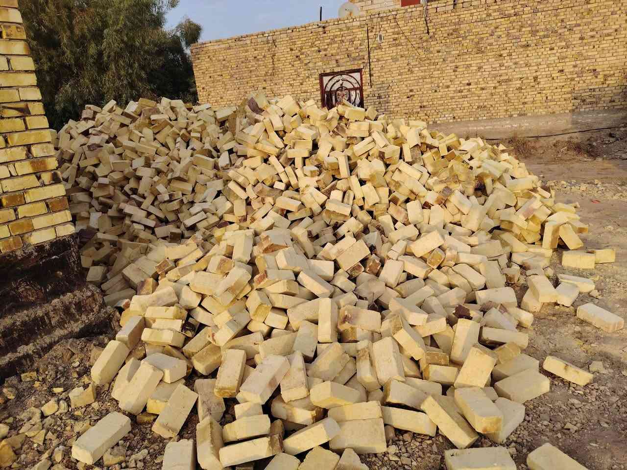 معمل المنئ طابوكة الشوملي شرط
***********
