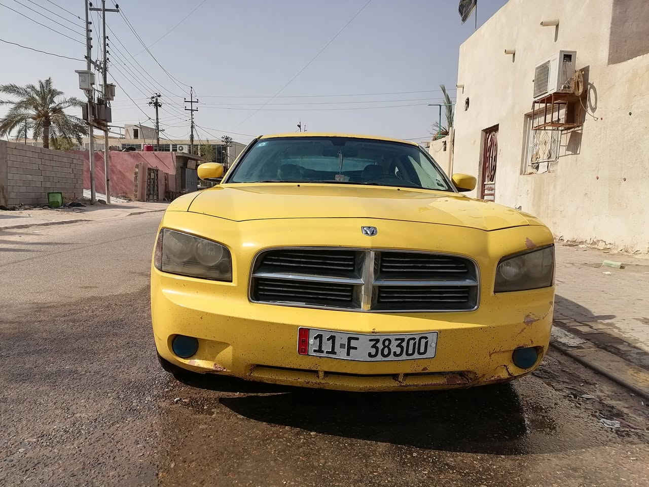 السلام عليكم جارجر موديل 2010
مصفره هيئه وضريبه وغرامات
سياره حلوه وجاهزه
وكاله عامه بأسمي تحويل ثاني يوم
للتواصل ***********
البصره قرنه
