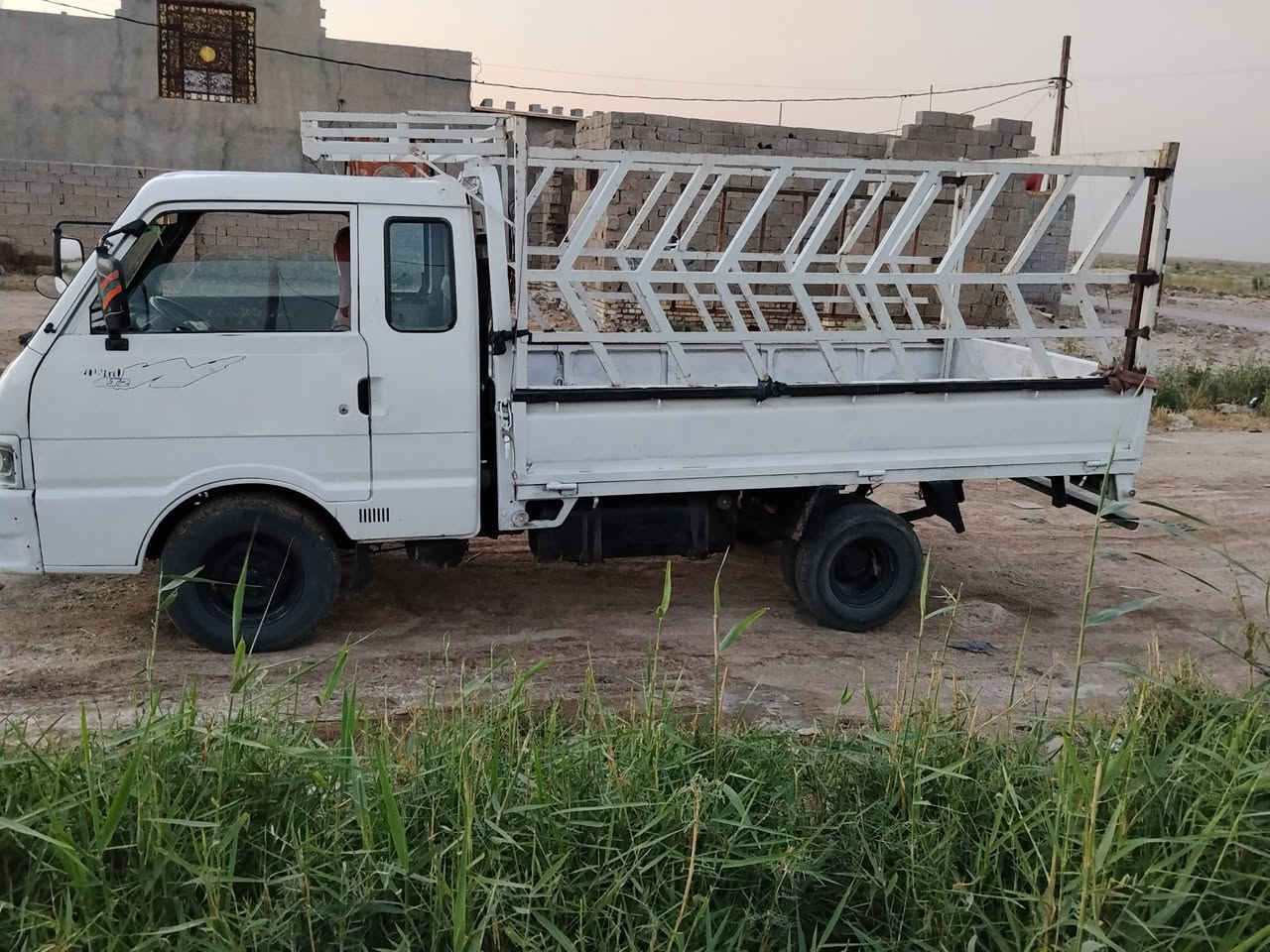 السعر 55بيه مجال قليل 
كيه بنكو موديل 96رقم بغداد مكان كوت مركز المدينة مكفوله كفالة من الظربه ***********غير متواج على الفيس
