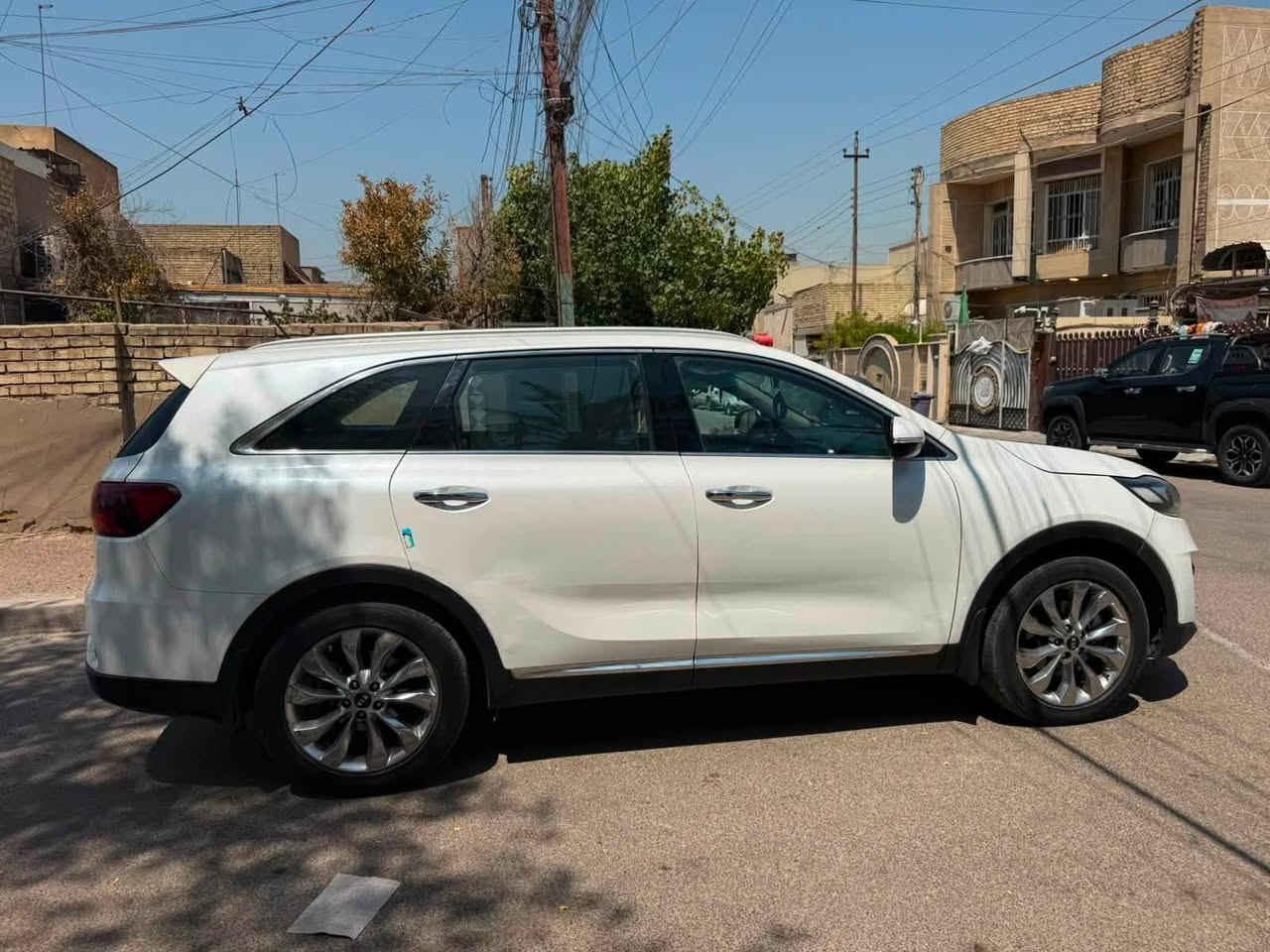 السلام عليكم للبيع او مراوس حسب القناعه

سورنتو 2019 خليجي كفاله من الصبغ والتبديل

محرك ٦ سلندر محرك كير بلادي ع الشركه

فول مواصفات للاخير  رقم بغداد بسمي

مكاني بغداد اليوسفيه  السعرر 215 وبيها مجال

للاستفسار ***********
