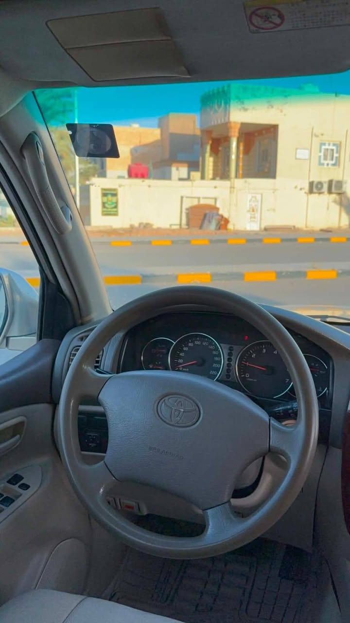سلام عليكم مونيكا موديل ٢٠٠٣ فول واحد على واحد تخم تاير حداديه كير مكينيه كله جديد دبل تانكي تبريد ثلج سياره مصبوغه للجماليه السياره جاهزه تشغل وتطلع السعر ١٥٥ وبيها مجال  للاستفسار التواصل *********** غير متواجد ع الفيس النجف, العراق
