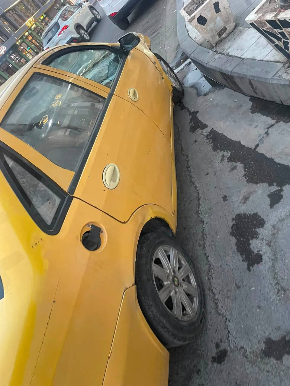 سيارة ليفان 2010 للبيع رقم انكليزي سنويه لل2030 السعر 20 وبيها مجال كير ومكينه نضيفهات كشر كدامك موضح بصور مصفره هيئه وغرامات عنوان بغداد الشراي يتصل ويدلل ***********
