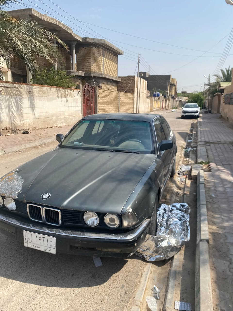 سيارة بي ام موديل ١٩٩٠ حجم ٧٣٥

شرط مداور ثاني يوم 

 

كهربائيات سيارة شغالة  ( فتحت سقف و تحكم كشنات كهربائي و غيرهن ) 

كير و محرك بلاديات و شغالات 

التبريد شغال نقص بس غاز ( تعرضت سياره لحادث و تصلحت و بعد عوزه بس شحن غاز اكفل الك هذا شي 

نواقص سيارة 

بيه ملاحظات بالگشر و تحتاج صبغ للجاملغ لان مبدل و ربع البنيد لان مصلح سمكرة ما معجن ولا مصبوغ 

تحتاج ادامة السيارة لكن هي تمشي و طبيعي  ما واكفة لكن تحتاج ادامة مثل داينمو مال شحن شحنه ضعيف او  سيم يدة الباب مكسور هيج امور نواعم تجي و تشوفهن بعينك

رقم سيارة مثنى و صاحبها موجود و شرط المداور ثاني يوم السنويه ما ساقطة بعدهي نافذة 

سعر سيارة ٢٨ ورقة و بيه مجال و الله يشهد هذا مو سعرها لكن تعرضت لحادث عندي و صلحتها تصليح كامل من دعامية و بدنه و سمكرة و كلشي بدلته تبديل و ضلت بيه نواقص بسيطة

ملاحظة / صور الحادث  و صور بعد التصليح موجودات بالمنشور 

للتواصل على الماسنجر او 

رقم الهاتف ***********
