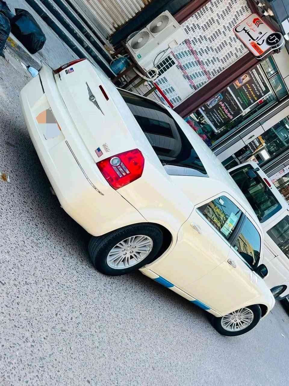 ٢٠١٠ • ٣٥٠٠ • بدون ضربه