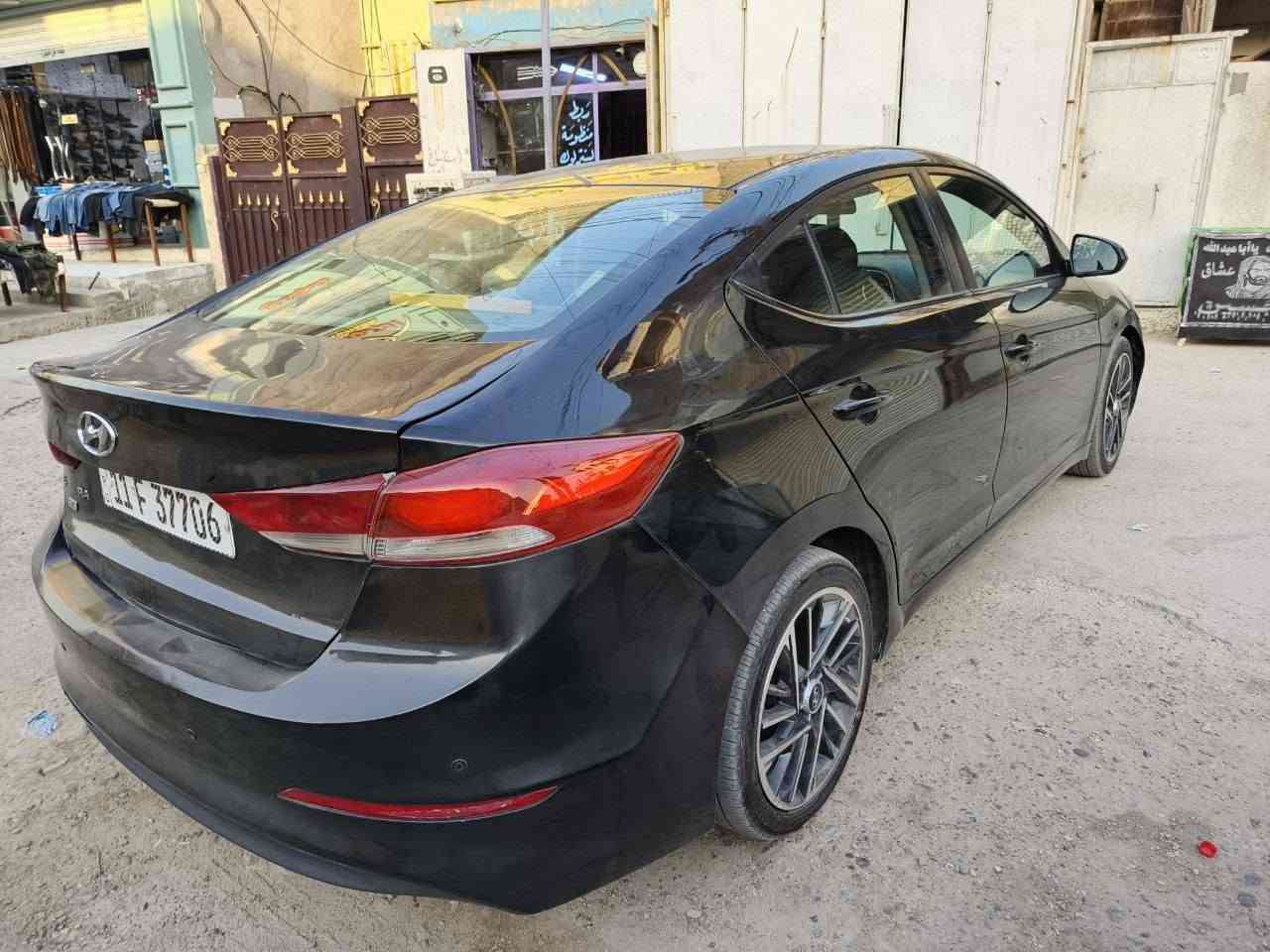 النترا 2018 أمريكي صور حادث مرفقة مكينة 2000 دوش كير at  مرغوب ماشية 135 نص فول سياره جاهزة صدر امامي خلفي جديد عارضها (105) وبيها مجال بسيط سياره بغداد رقم جديد بسمي مكاني المشتل هاتف ***********.
