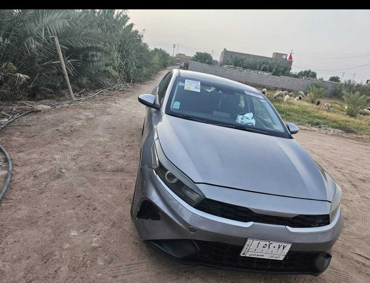 كيا فورتي موديل 23 معوقين وكاله عامه مطلقه مواصفات نص فول كير مكينه تبريد تايرات  دواخل كله كارتون شركه السياره جديده حيل برغي مامفتوح بيه وسياره احله من الصور اترايك وين متريد رقم صاحب السياره *********** واتساب مازنجر اتصل اوتدلل السونار مع الصور
