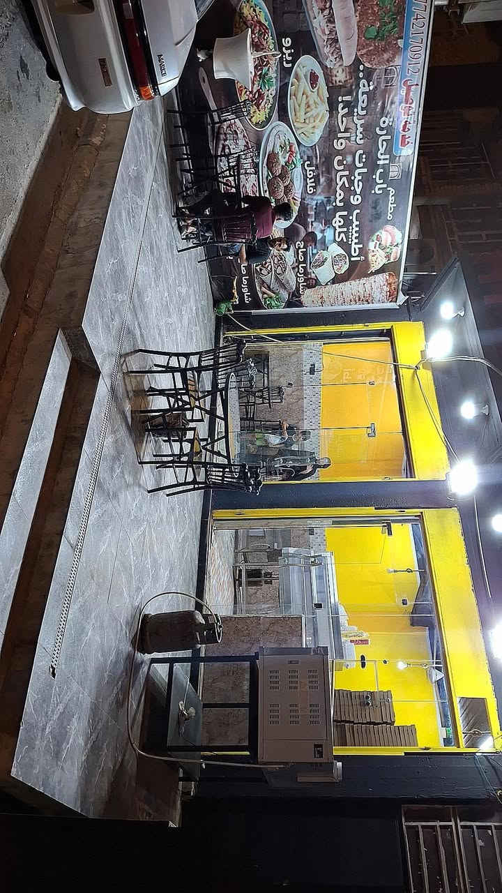 سلام عليكم غراض مطعم للبيع كله سل استيل اتريد بس الغراض اتريد اتفتح بلمحل المكان ركن عبجيه ***********
