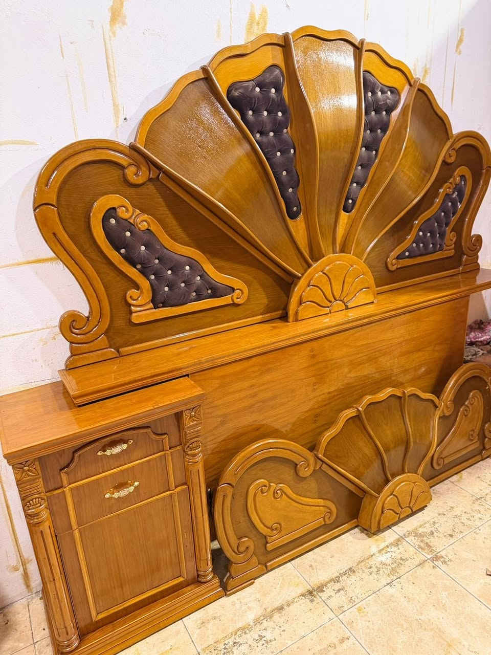 السلام عليكم
عرض خاص ومغري للعرسان  ( شغل توصي ثقيل) 
توفر لدينا من جديد غرفه صاج 6 أبواب ملحق   5ملم فول نظافه 💯💯 نقش زان 💥 فصال حديت  
للاستفسار وتساب *********** مباشر ***********🌹 
ومستعدون لشراء الغرف النوم المستعمله و الكناتير 🌷
