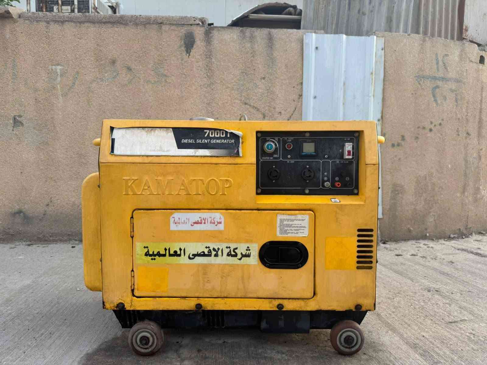 مولد كاماتوب • ٢٥ أمبير • نضيف جداً