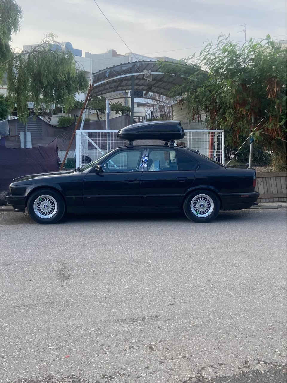 بي ام دبليو ٥٢٥ • موديل ١٩٩٢ • أربيل