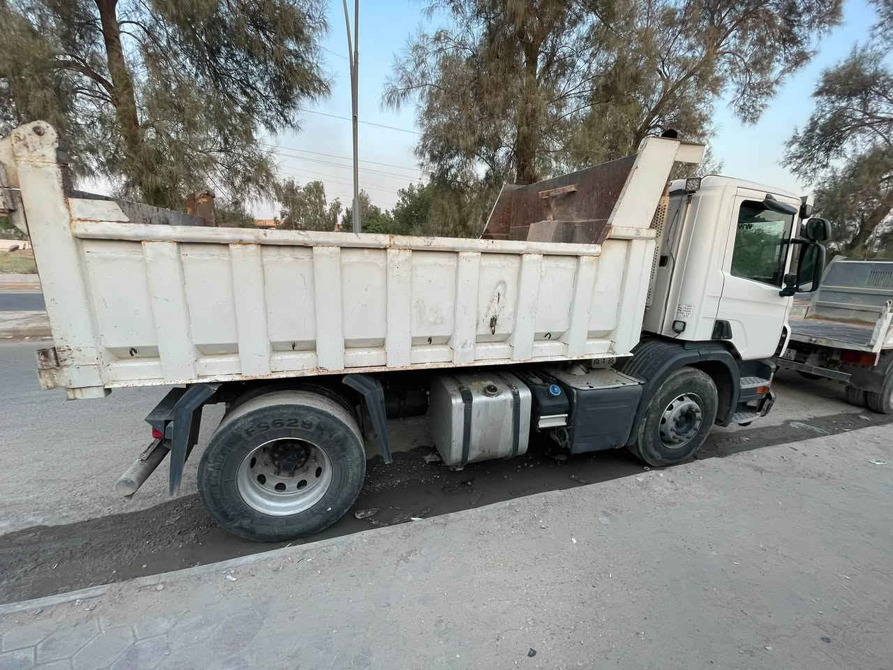 سكانيا 2016
بومه محرك 
رقم اربيل بسمنه 
للاستفسار الاتصال 

‭***********‬

نص مكتوب في الصور:
- www.SajinTrucks.com
- www.SalinTrucks.com