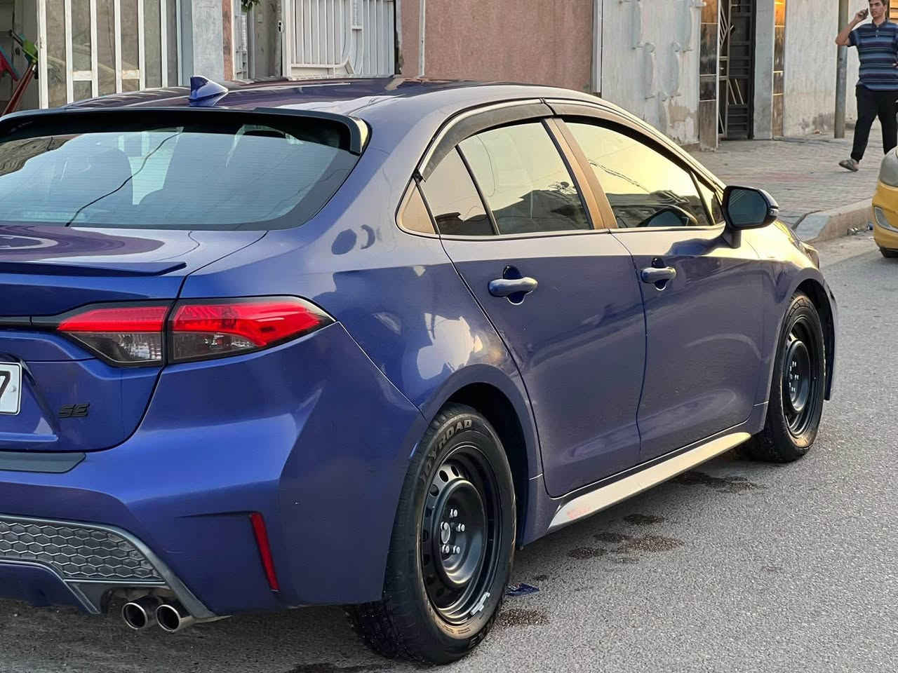 � للبيع — Toyota Corolla 2020 SE
🚗 الموديل: 2020

⚙️ الفئة: SE

🔧 المحرك: 2000 سي سي

📍 الممشى: 125,000 ميل

🛠️ الحالة:  حادث بسيط (ثلاث قطع) — بارد فقط، 

📜 الإضافة:

• تكييف ممتاز

• كاميرا خلفية 

•تحكم ستيرن جهتين 

• نظافة داخلية عالية

 •السيارة جاهزة ومابيهه اي نقص

 

💰 السعر المطلوب: (138)وبيهه مجال حك الجيه

📞 للتواصل: (***********)
