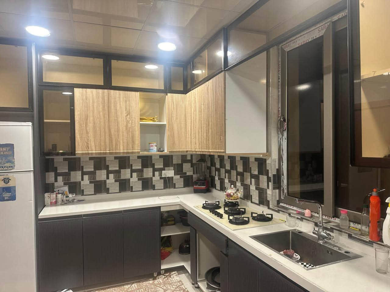 🏠دار للبيع  مؤثث
مجمع بيتي الزون الثالث
المساحة 200 م  (نرجس)
على حديقة 

المقدمة 125 مليون 
السعر الكلي 185  

☎️للاستفسار عن هذا العرض او باقي العروض

***********
***********
