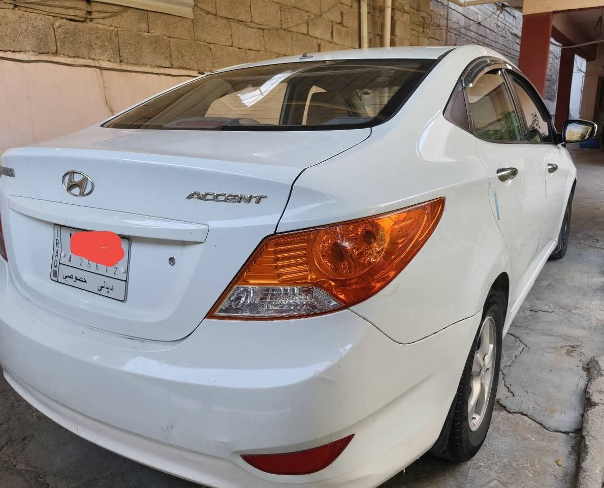 اكسنت 2013خليجي رقم ديالى محرك 1600 دوش بيه ٣ قطع صبغ بدون دواخل كير محرك تبريد خير من الله السونار موجود بالصور السعر 78 مكان السيارة ديالى بعقوبة للاستفسار *********** بعقوبة, ديالى
