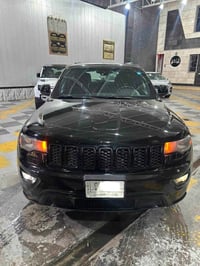 لل البيع بسعر مناسب   (135) ورقه و بيه مجال بسيط  جيب. لاريدو  بلاك تو...