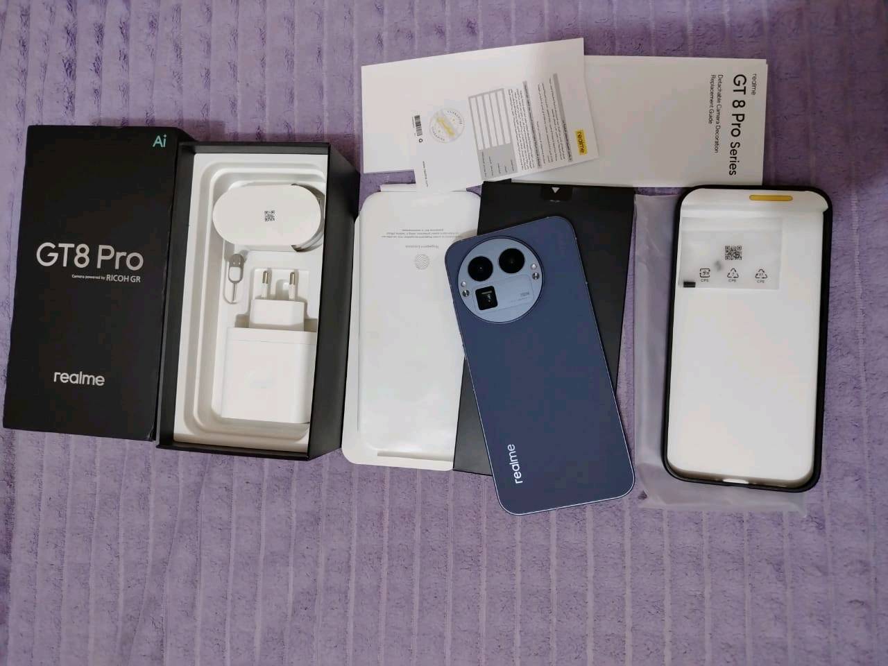 ريلمي gt 8 pro ذاكرة 512 رام 16 نسخة عالمية لون ضمان شركة الوطني صحة البطارية 100% لون ازرق استخدام شهرين نظافة 98 مع كافة ملحقاته للمراوس ب اس 26 الترا او للبيع بسعر مليون و200 مجال بسيط عنواني بغداد اي استفسار عالرقم ***********