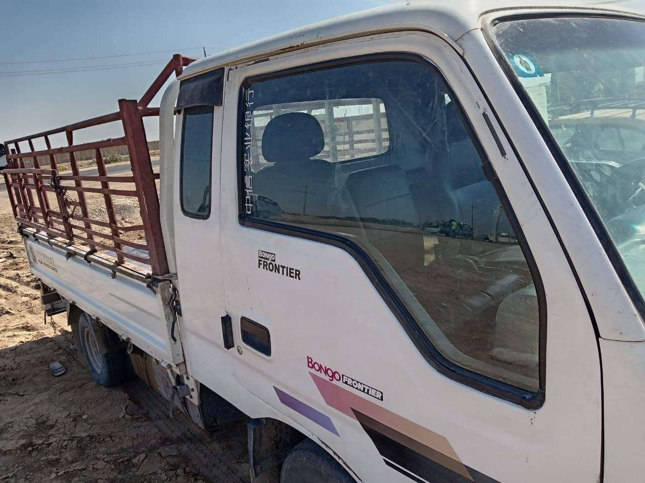 السلام عليكم كيه حمل موديل 2003رقم بغداد للبيع محرك وكير مكفول هزه جديد قبل شهرين مداوها مكانها بالكوت تصال ع رقم ***********
