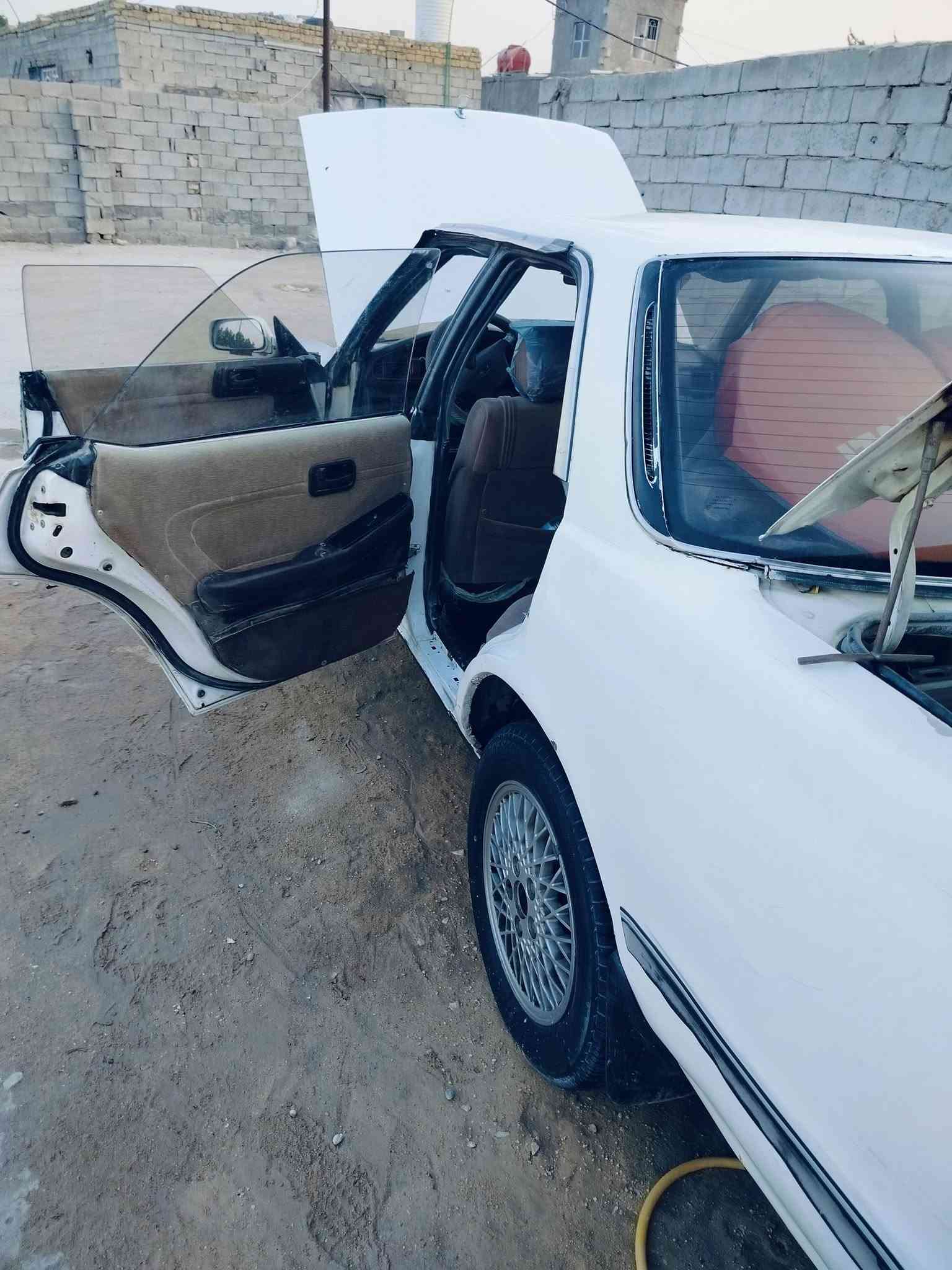 مارك عضم للبيع مديل 1991 رقم كربلا نكليزي جديد. محرك ونجي ناعم. محرك كير خير من الله. العنوان النجف السعر 35. رقم الهاتف ***********

