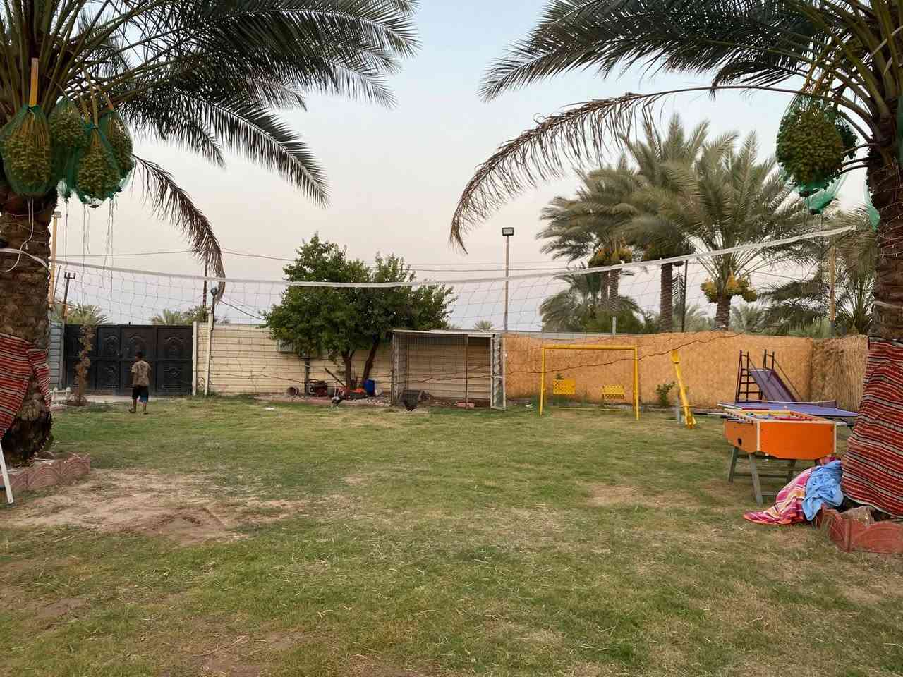 متوفر حجز مزرعة في بغداد الراشديه
🏡 مواصفات المزرعة:
🛏️ غرفتين نوم كبيرة
🔊 متوفر سستم صوت 
🛋️ صالة واسعة 
🍽️ مطبخ متكامل
🚿 حمامات
🌳 حديقة كبيرة وجلسات خارجية
🏊 مسبح للكبار والأطفال
🎠 ألعاب ومساحات ترفيهية 
🔥 باربكيو كامل مع جميع المستلزمات
سعر كلش مناسب 
📍عنوان المزرعه ، بغداد | الراشديه
  أجواء نظيفة، خصوصية تامة، وأسعار مناسبة✨
📞***********
