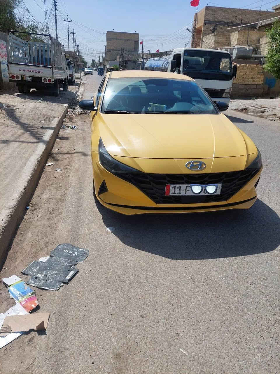 السلام عليكم النترا موديل 2023 أمريكي اليبل واحد بدون تبديل وبدون يرباك صور الحادث موفقه بل منشور موصفات فول ماعده الفتحه رادار جانبي ومامي وخلفي كشنات تدفىه داخل رصاصي شاشه متصله بصمه أبواب بصمه وجنطه بصمه وترحيب عند القتراب مكان بغداد الرشاد رقم ***********
